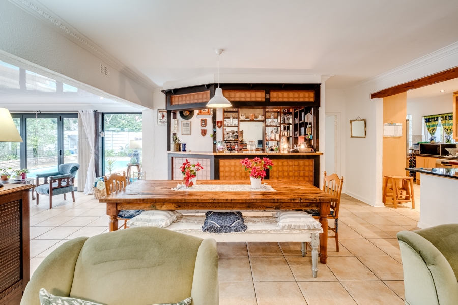 6 Bedroom Property for Sale in Pinelands Western Cape